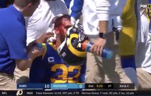 Eric Weddle Suffers Serious Head Injury During Tackle, Has Blood Gushing From Head